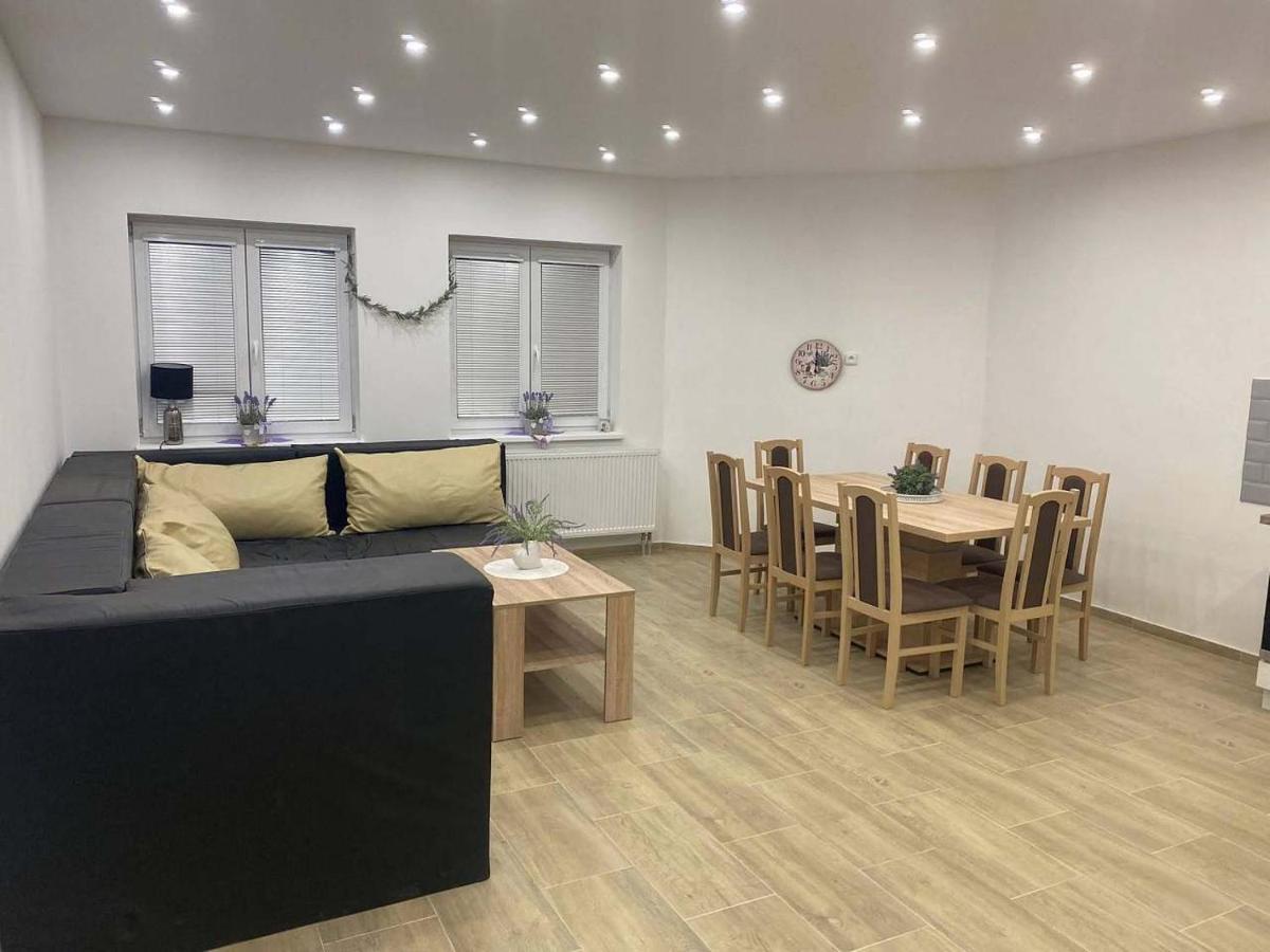 Apartman Levandule Marenice Buitenkant foto